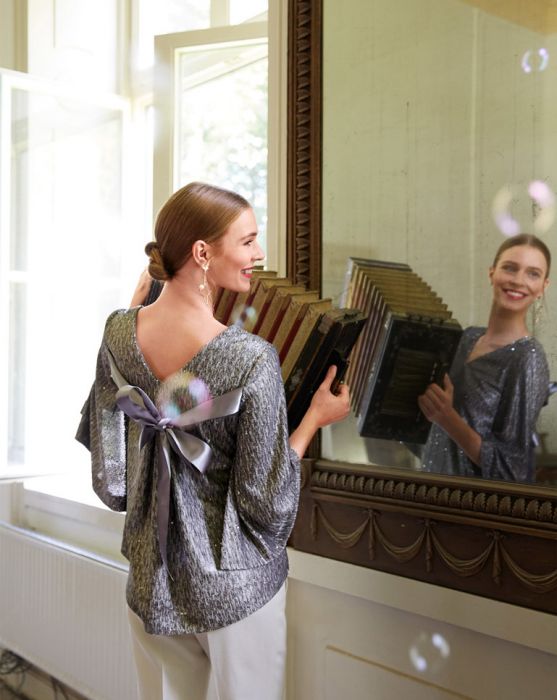 
En 5e place : la blouse à manches pagode  - Burda Style 10 meilleures ventes patrons PDF 2019