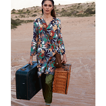 Robe trapèze  n°108 de Burda Style Avril 2017