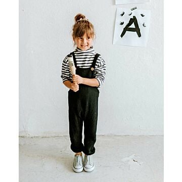 Salopette pour enfant n°133 de Burda Style Novembre 2017