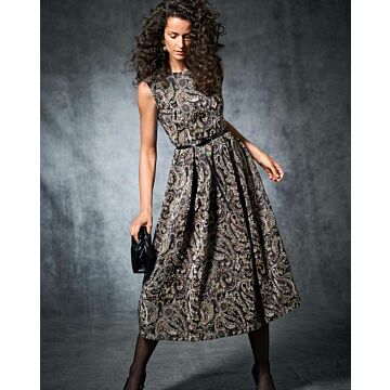Robe en Jacquard n°106 | Burda Style 10/20