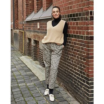 Pantalon en Coton n°123 | Burda Style 01/22