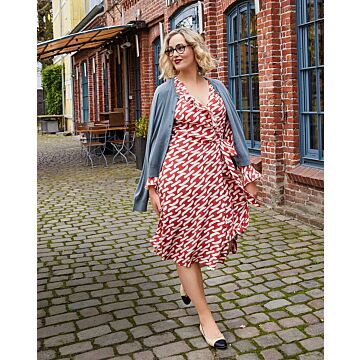 Robe en viscose n°410 | Burda Curvy 01/23