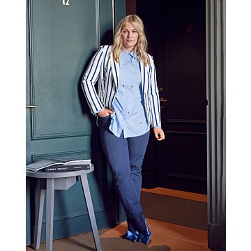 Pantalon en gabardine n°415 | Burda Curvy 04/24