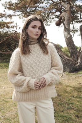 Pullover
 #07 | Burda Mailles n°18 - 2022