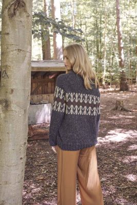 Pullover décoré de jacquard #34 | Burda Mailles n°19 - 2022