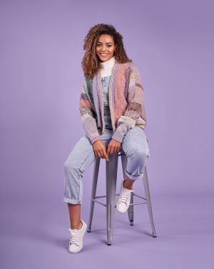 Gilet avec un fil en dégradé de couleurs
 #19 | Burda Mailles n°20 - 2023