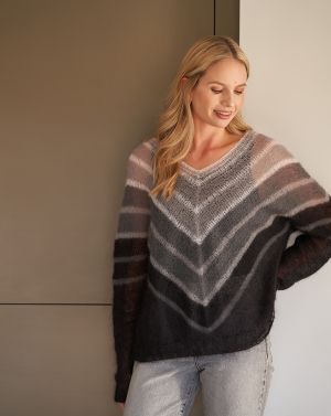Pullover en dégradé de couleurs et avec une encolure en V
 #23 | Burda Mailles n°20 - 2023