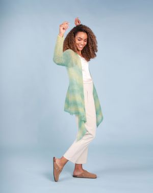 Long gilet en dégradé de couleurs
 #24 | Burda Mailles n°20 - 2023