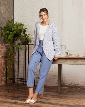 Gilet en point en relief #10 | Burda Mailles n°21 - 2023