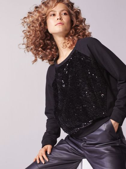 Sweat à paillettes n°102 de Burda Style Janvier 2017
