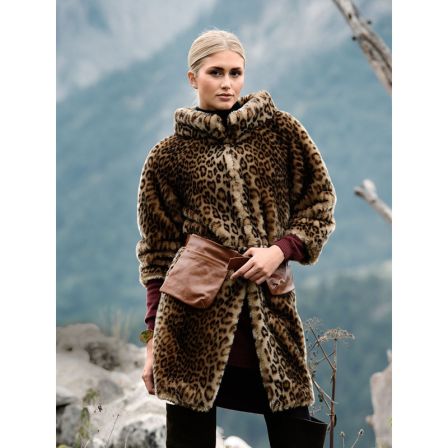 Manteau en Fourrure n°104