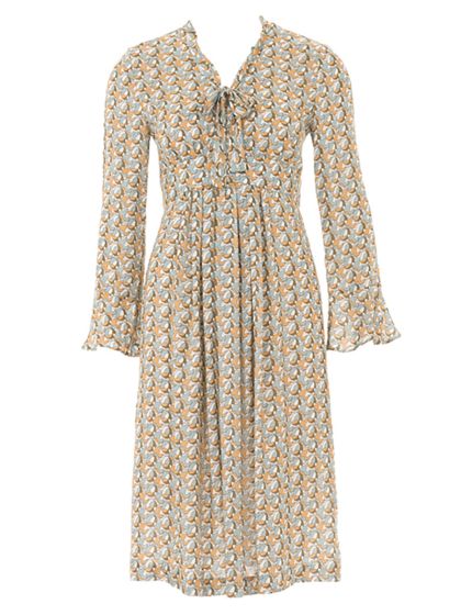 Robe empire n°105 de Burda Style Septembre 2016