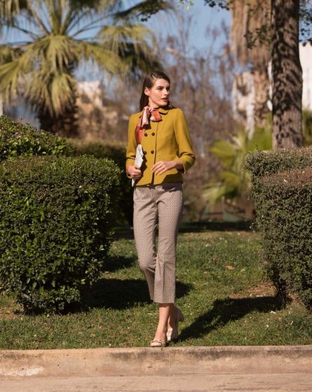 Pantalons 7/8e n°113 de Burda Style Août 2017