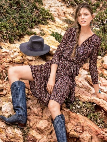 Robe portefeuille n°116 de Burda Style Octobre 2016