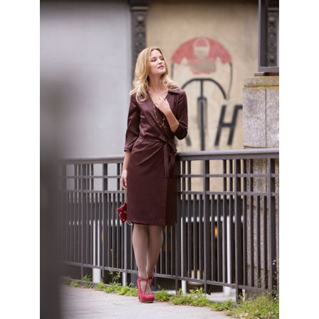 Robe porte-feuille n°116 de Burda Style Novembre 2012