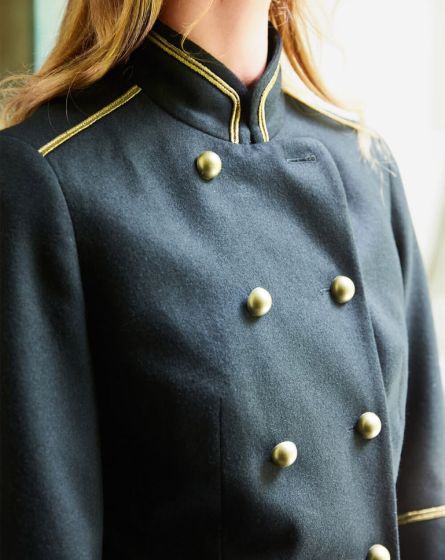 Veste d'uniforme n°118 de Burda Style Décembre 2017