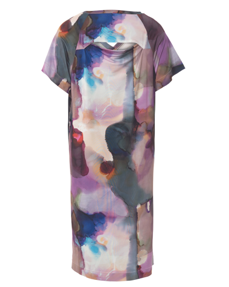 Robe t-shirt n°125 de Burda Style Juin 2017