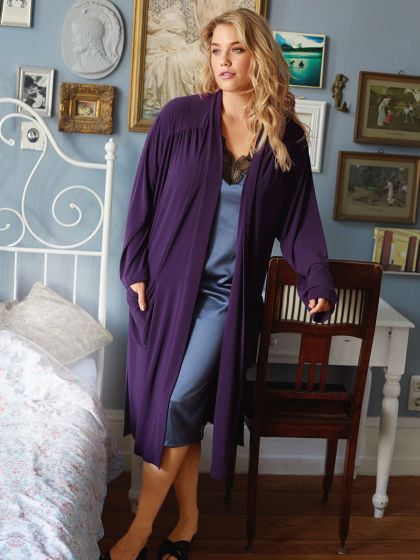 Peignoir n°126 de Burda Style Janvier 2017