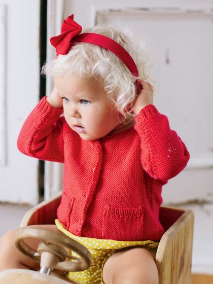 Cardigan pour bébé n°133 de Burda Style Mars 2017