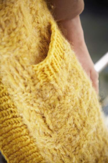Long gilet sans manches avec des poches #02 | Burda Mailles n°12 - 2021