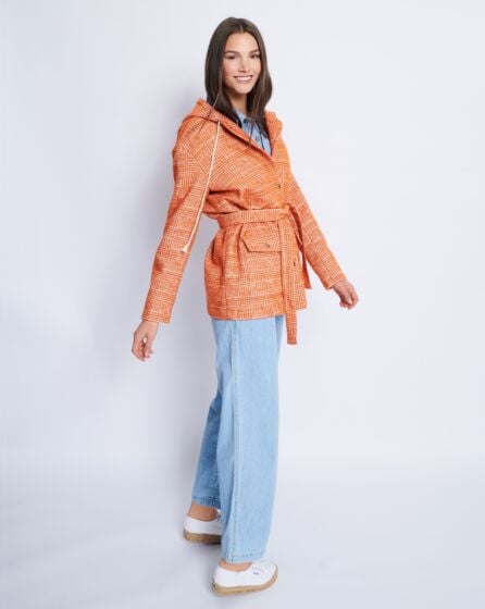 Veste à capuche en coton enduit n° 5 | Burda Easy n°2 Mar/Avr/2022