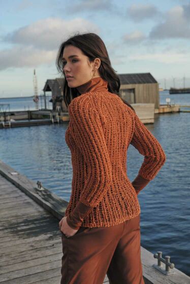Pullover en point ajouré #28 | Burda Mailles n°15 - 2022