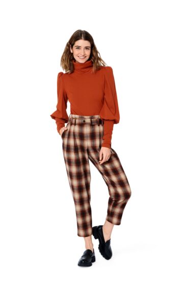 Robe tricot & t-shirt à col roulé n°5972 Automne/Hiver 2022
