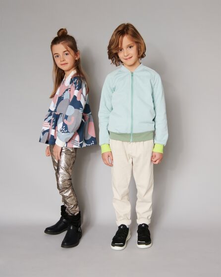 Gilet/veste en tissu pour sweatshirt n° 5 | Burda Easy Kids n°2/2022
