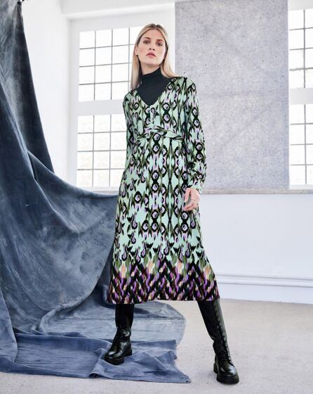 Robe en viscose imprimée n°122 | Burda Style 11/22