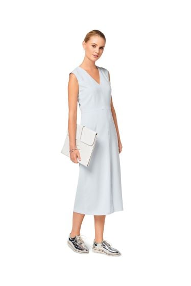 Robe encolure en V  n°6511