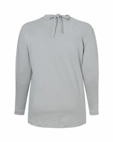 T-shirt en jersey n°414 | Burda Curvy 01/24