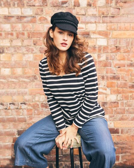 T-Shirt en jersey n°407 | Burda Curvy 02/24
