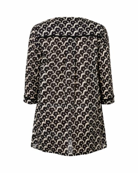Tunique en coton n°127 | Burda Style 04/25