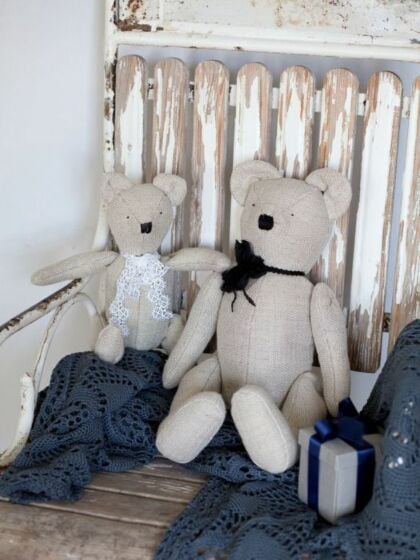 Nounours inséparable n°150 de Burda Style Aout 2016