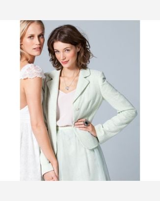 Veste broderie anglaise n°101