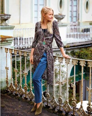 Robe portefeuille n°113 de Burda Style Septembre 2017