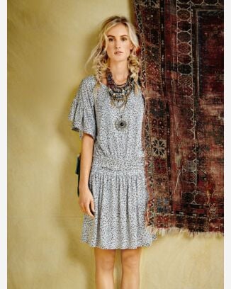 Minirobe n°117 de Burda Style Mars 2017