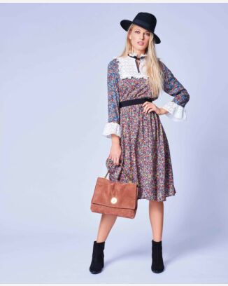 Robe mille-fleurs n°120 de Burda Style Avril 2017