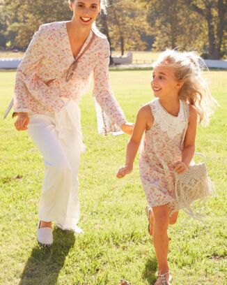 Robe pour fillette n°130 de Burda Style Juin 2017
