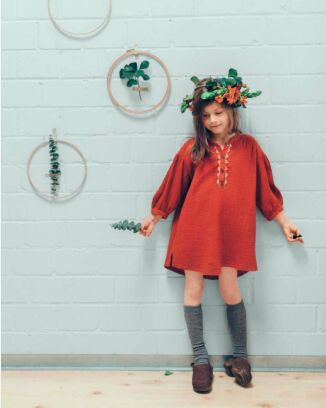 Robe liquette pour fillette n°132 de Burda Style Août 2017