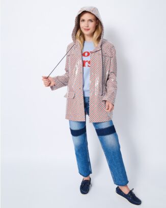 Veste à capuche en coton enduit n° 5 | Burda Easy n°2 Mar/Avr/2022