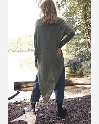 Pullover asymétrique #10 | Burda Mailles n°19 - 2022