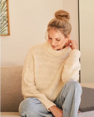 Pullover en point en relief avec un col roulé #06 | Burda Mailles n°20 - 2023